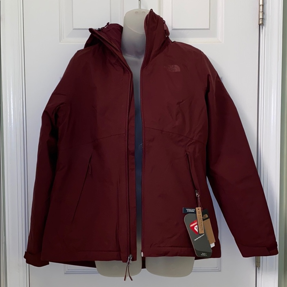 NWT NORTH FACE GARNET DOUBLE RAINCOAT (((sold)))